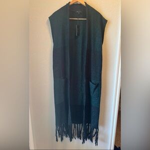 NWT Romeo + Juliet Long Fringe Cardigan Vest Hunter Green Large